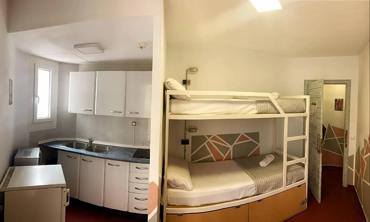 Loft Apart&Hostal Lloret de Mar 0*,