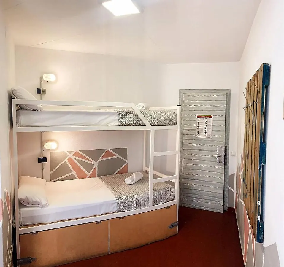 Albergue Loft Apart&Hostal Lloret de Mar