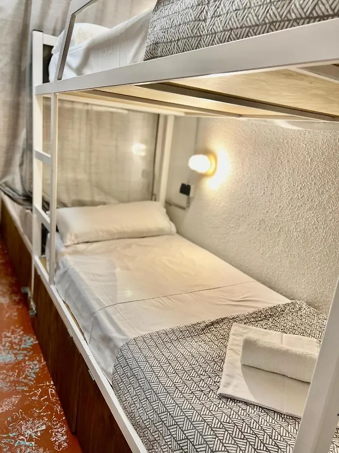 Loft Apart&Hostal Lloret de Mar