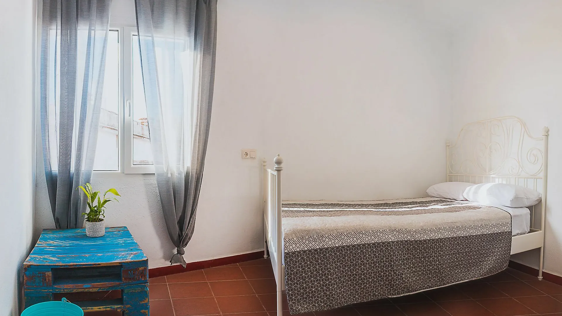 Albergue Loft Apart&Hostal Lloret de Mar