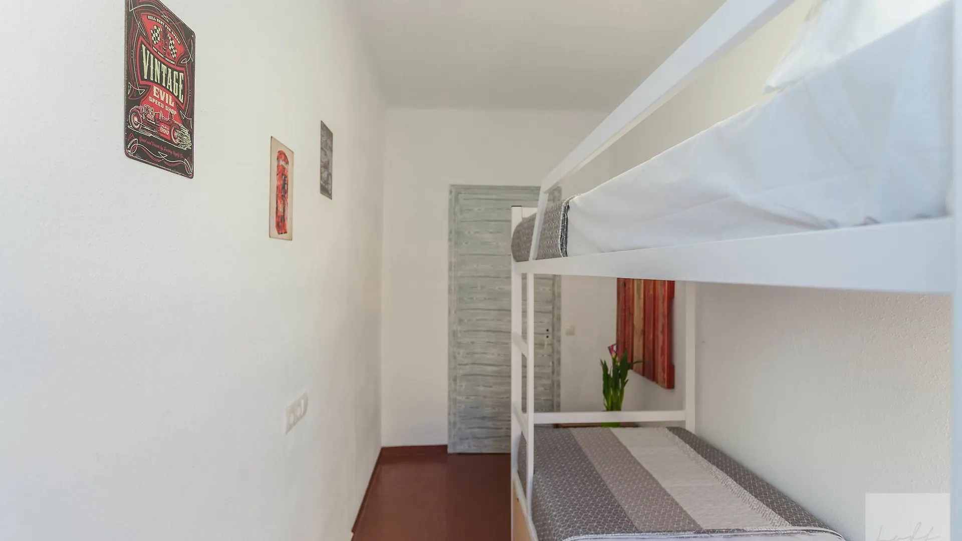 Albergue Loft Apart&Hostal Lloret de Mar Espanha