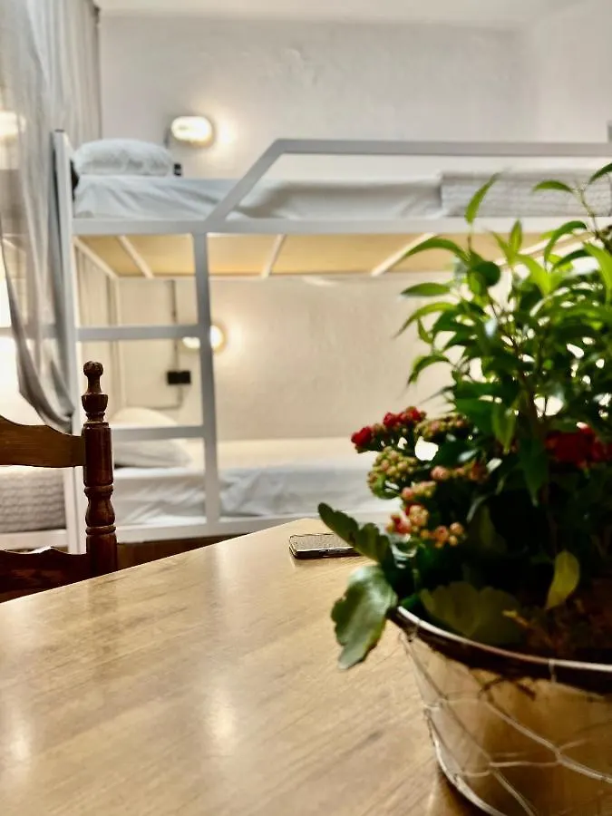 Hostal Loft Apart&Hostal Lloret de Mar España